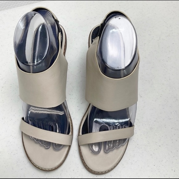 French Connection Heeled Sandals - Picture 6 of 10